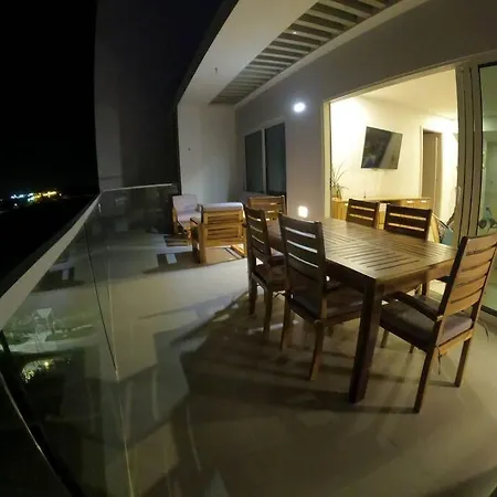 Apto De Lujo Con Vista Al Mar Y A Las Estrellas *